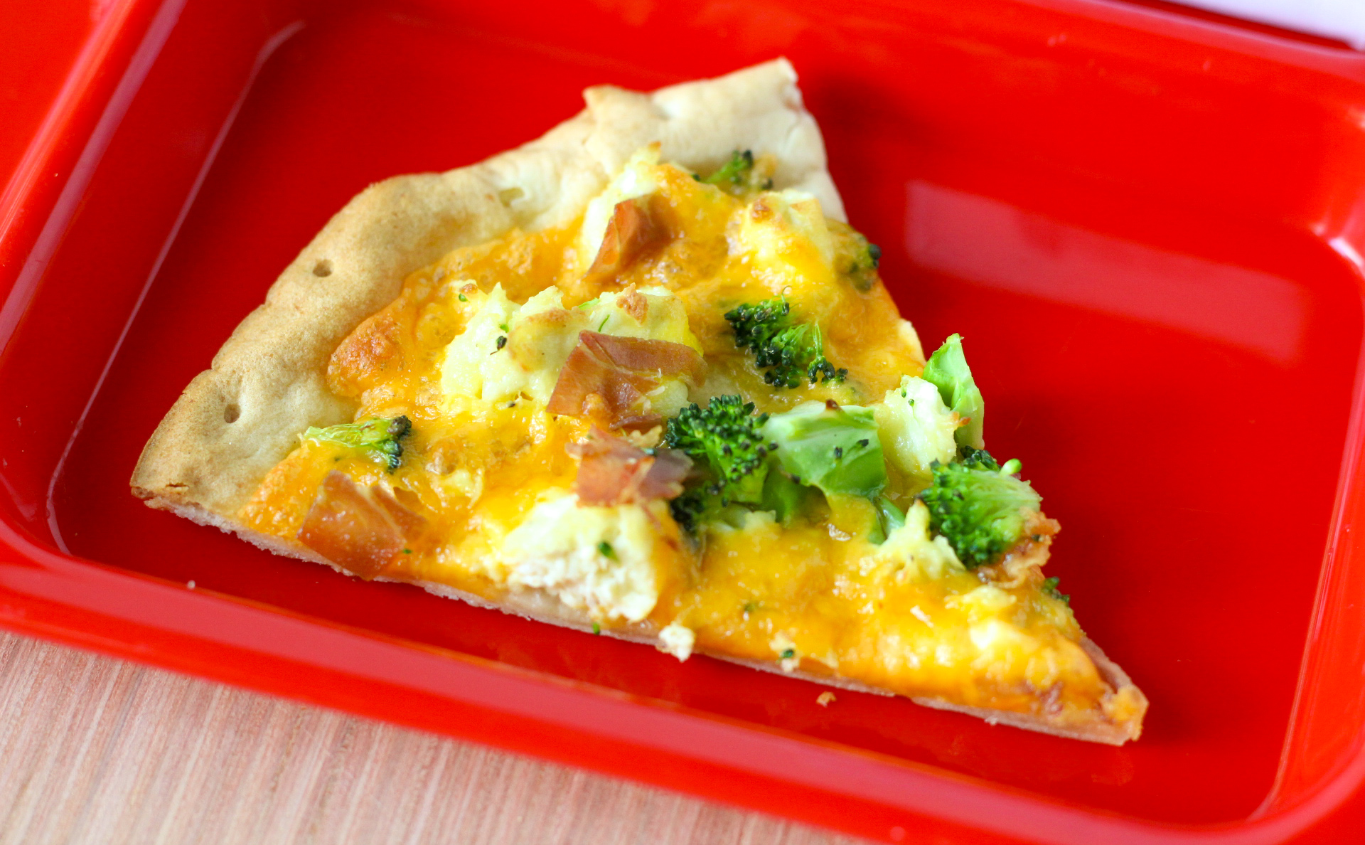 Broccoli, Egg, and Cheese Pizza | Smart Swaps